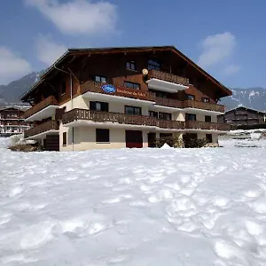Du Soleil Hotel